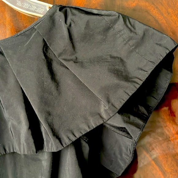 Club Monaco Elegant Top - Picture 7 of 12